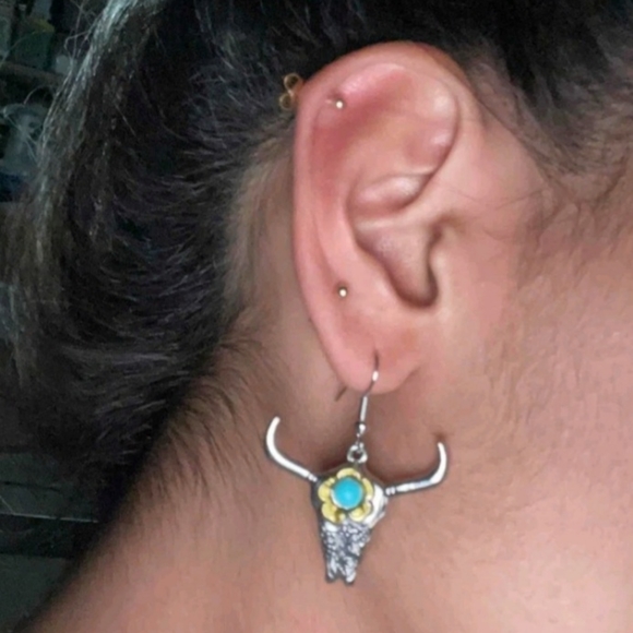 Boho longhorn western turquoise beaded earrings - Picture 7 of 11